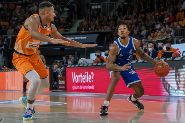 际性的冰雪 际性的冰雪