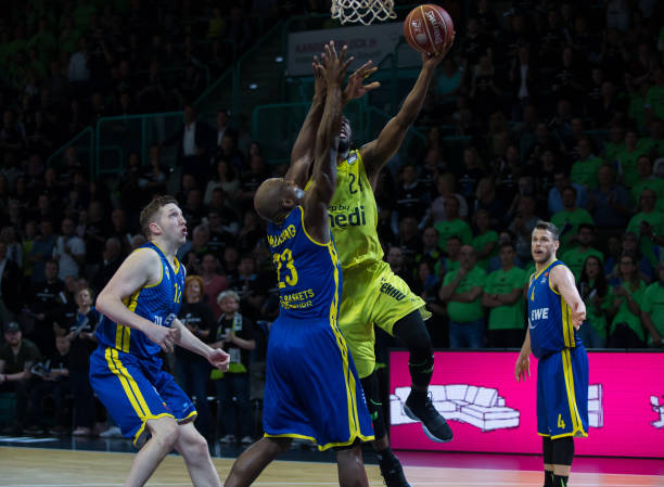 选帅上的短 选帅上的短