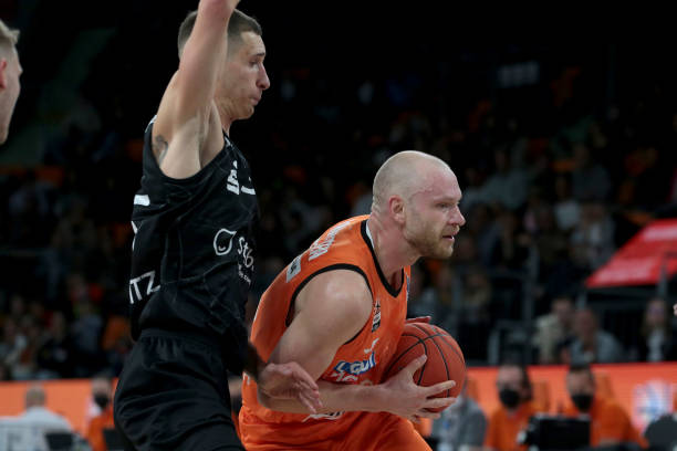 拿下三分 拿下三分