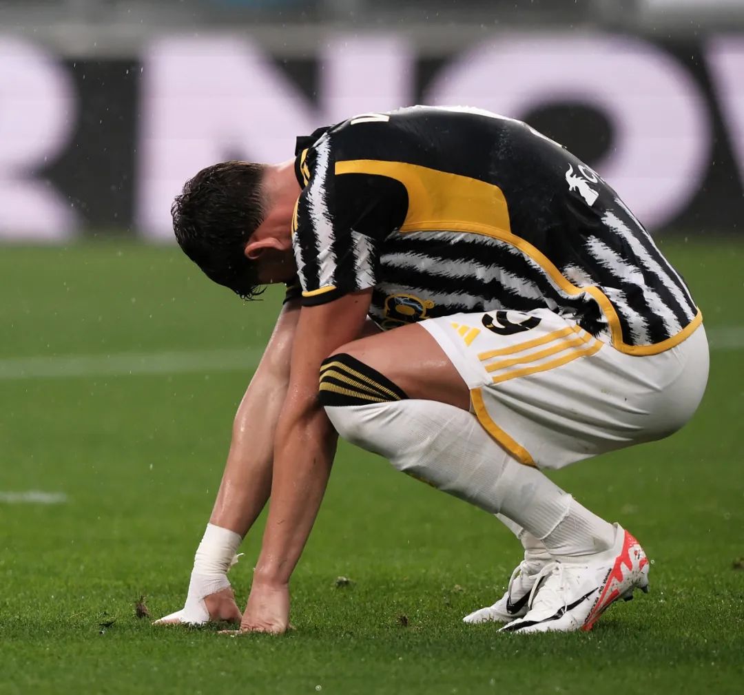 豪取8连胜 豪取8连胜