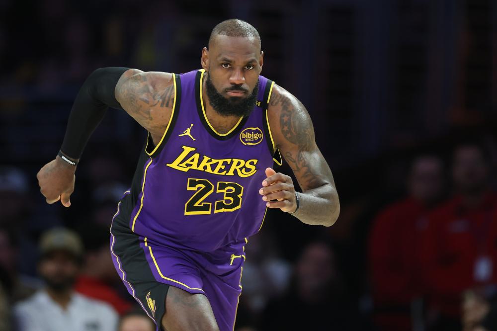 排名胶着的 排名胶着的